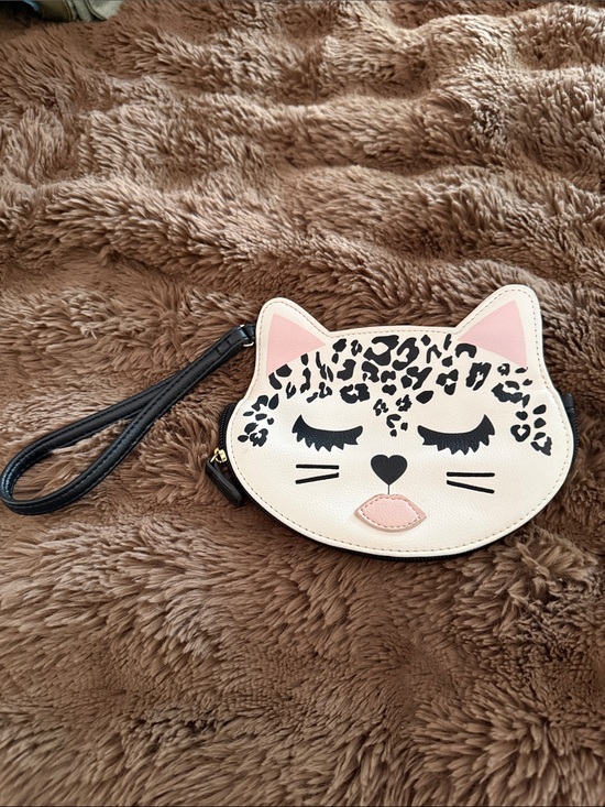 Betsey Johnson Handbags - Betsy Johnson Leopard Cat Coin Purse